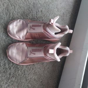 Puma shoe euro size  38